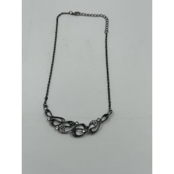 Vintage Black Necklace Heavy Metal Design - Picture 2 of 4